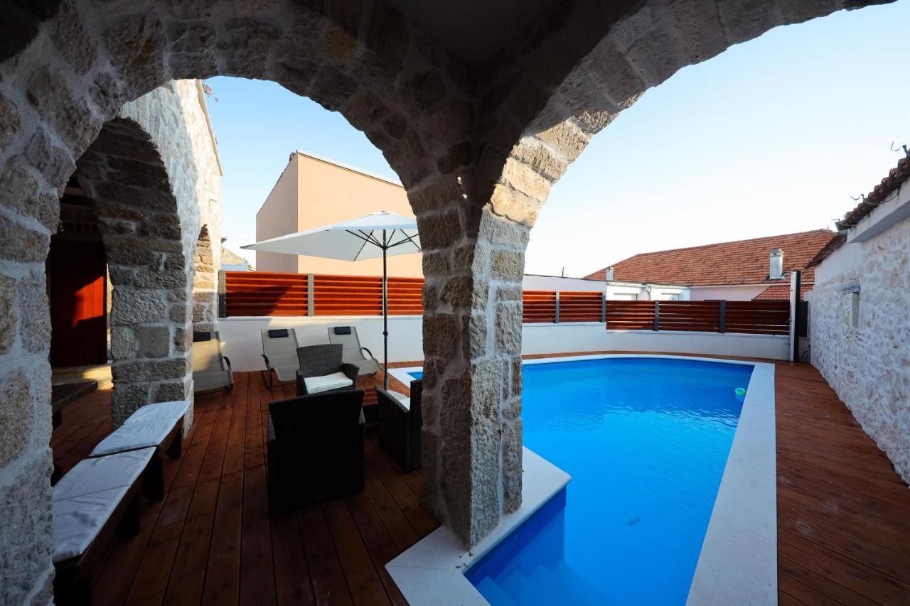 Vila Mare
