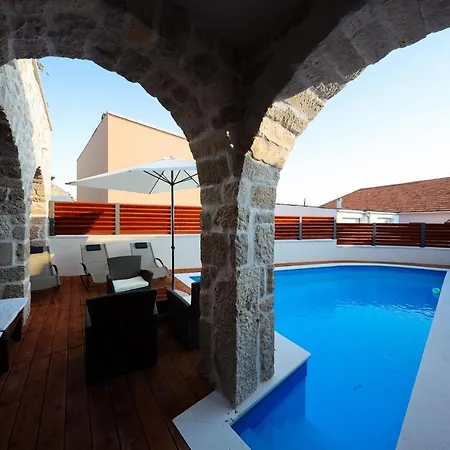 Holiday Home Mare Petrcane Exteriér fotografie