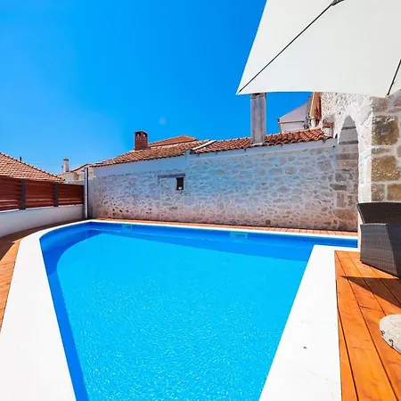 Holiday Home Mare Petrcane Exteriér fotografie