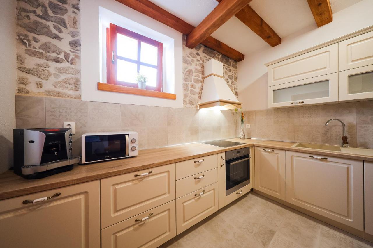 Mare Villa
